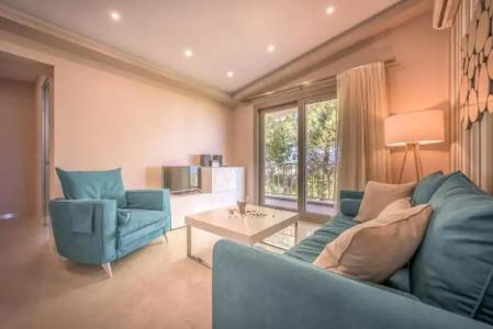 Koukounaria & Suites - 81