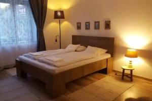 Zrinyi 11 Apartments, Balatonkenese