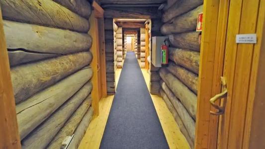 Kuukkeli Log Houses Aurora Resort - 11