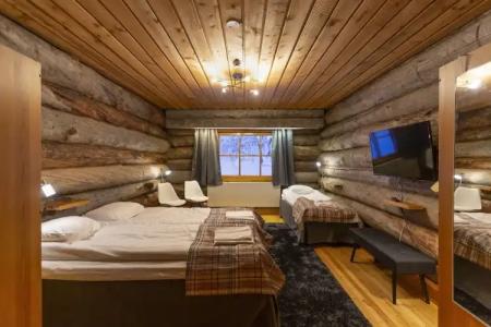 Kuukkeli Log Houses Aurora Resort - 33