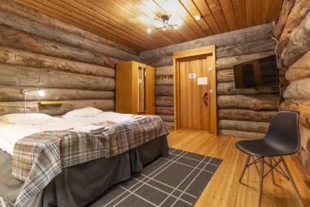 Kuukkeli Log Houses Aurora Resort - 5