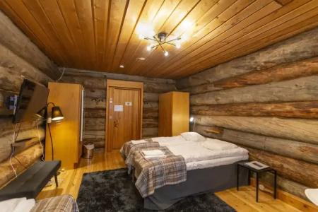 Kuukkeli Log Houses Aurora Resort - 18