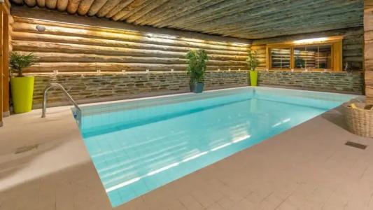 Kuukkeli Log Houses Aurora Resort - 13