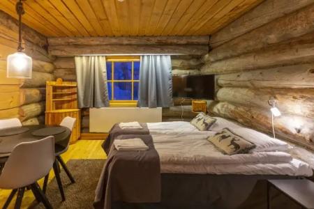 Kuukkeli Log Houses Aurora Resort - 74