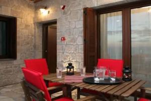 Milos Paradise Luxury Villas, Agios Nikitas