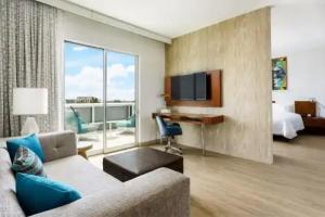Hampton Inn & Suites Santa Monica, Los Angeles