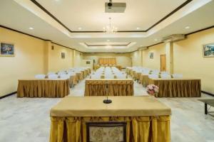 The Pine Resort, Pathum Thani
