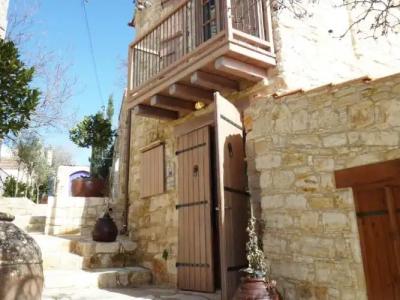 Apokryfo Traditional Guesthouse - 36