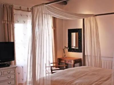 Apokryfo Traditional Guesthouse - 10