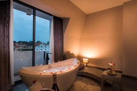 Damrei Residence & Spa - 300