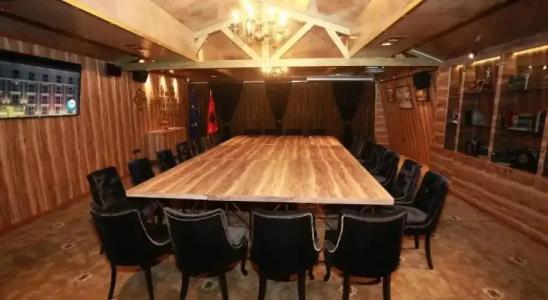 Hymeti's Palace - 30