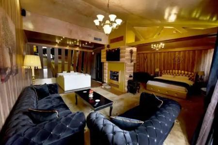 Hymeti's Palace - 74