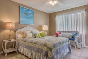 Harbor House Unit 11B, Gulf Shores