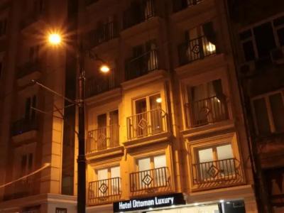 Ottoman Luxury - 44