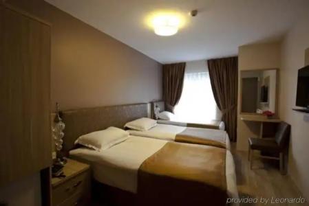 Ottoman Luxury - 5