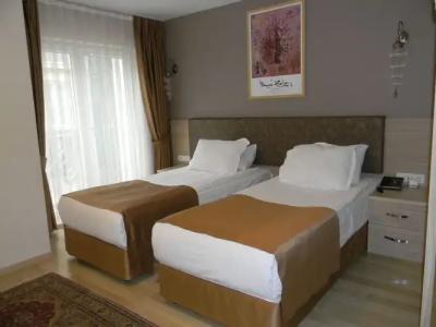 Ottoman Luxury - 1