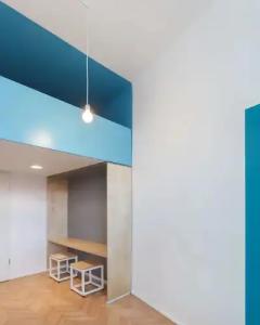 Flow Spaces - 17