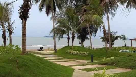 SEAnery Beach Resort - 21