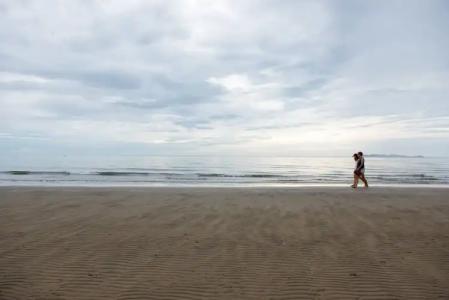 SEAnery Beach Resort - 20