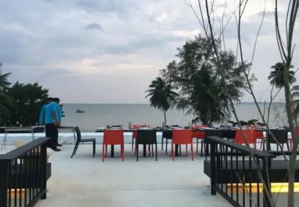 SEAnery Beach Resort - 27