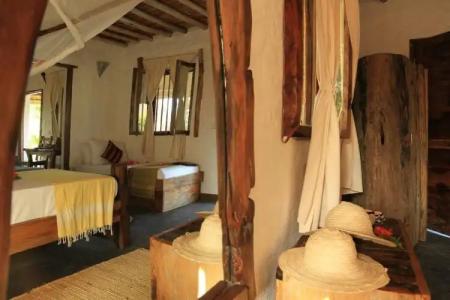 Ujamaa Beach Resort - 2