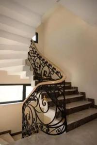 Istanbul Town - 26