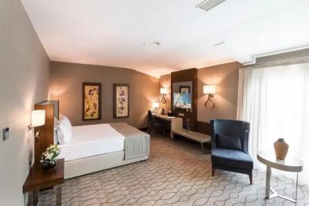 Ramada by Wyndham Sakarya - 36
