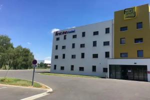 First Inn Hotel Blois, Blois