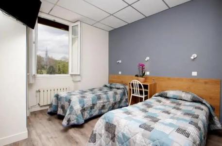 Hôtel Montfort - 79