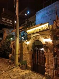 Naturels Cave House - 1