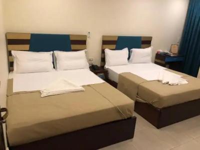 Great Pyramid Inn - 10