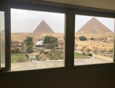 Great Pyramid Inn - 48