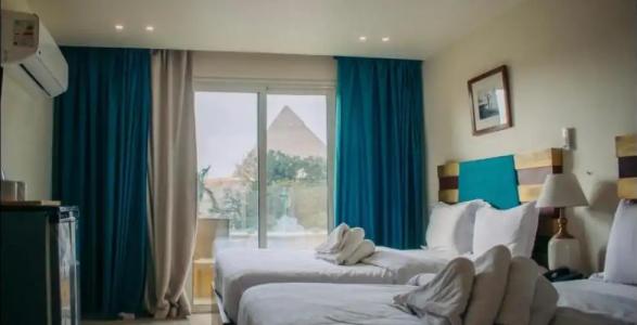 Great Pyramid Inn - 31