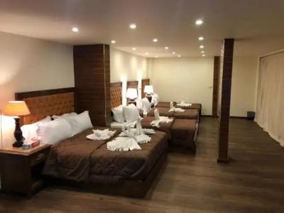 Great Pyramid Inn - 42