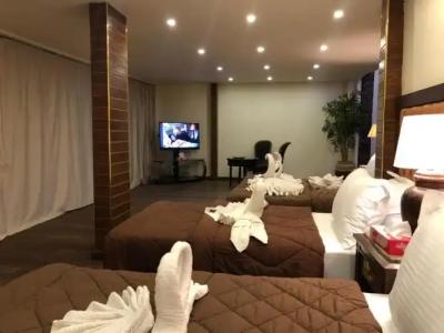 Great Pyramid Inn - 43