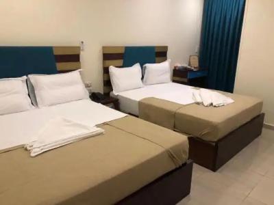 Great Pyramid Inn - 9