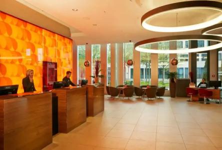 H4 München Messe - 30