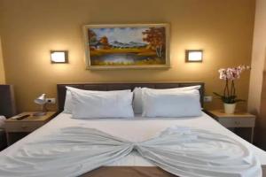 Centrum Hotel, Tirana