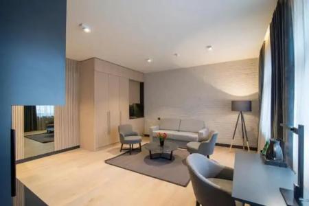 Ilonn Boutique Limanowskiego - 69