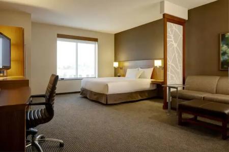 Hyatt Place DFW - 23