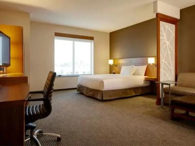 Hyatt Place DFW - 36