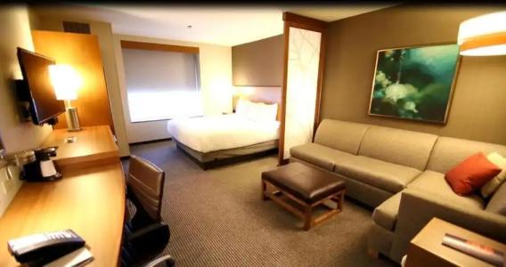 Hyatt Place DFW - 30