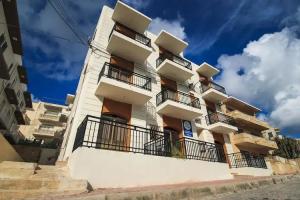 Dolman Complex Apartments, Xlendi