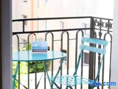 So’Co by Happyculture - 122