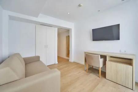 Ilusion Moreyo - Adults Only - 82