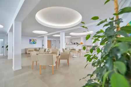 Ilusion Moreyo - Adults Only - 34