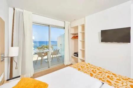 Ilusion Moreyo - Adults Only - 54