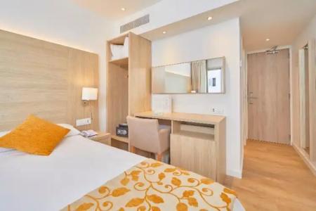 Ilusion Moreyo - Adults Only - 43