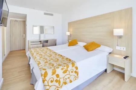 Ilusion Moreyo - Adults Only - 69