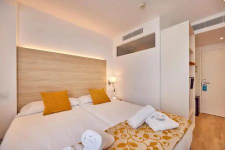 Ilusion Moreyo - Adults Only - 3